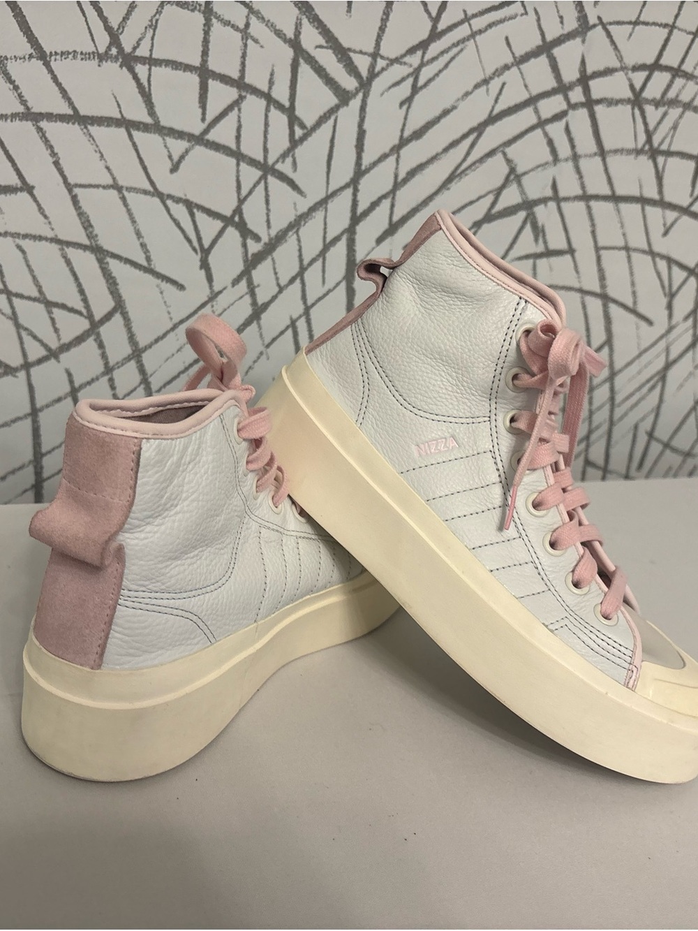 adidas Nizza Bonega Mid Platform Sneakers Pink/White Size 8 - Picture 2 of 10